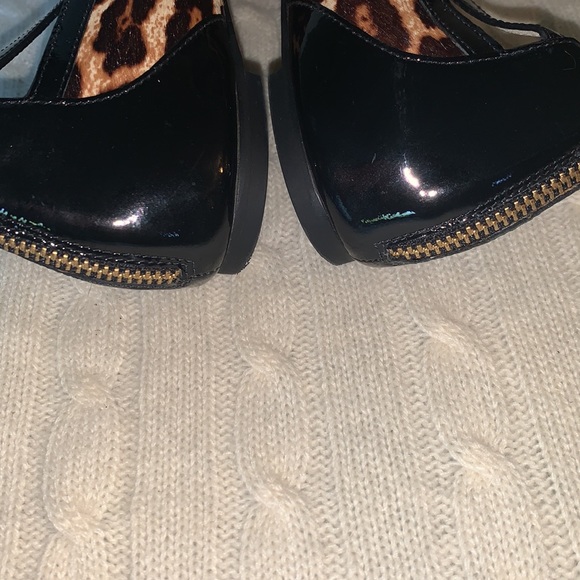 Michael Kors Flats - Picture 6 of 6